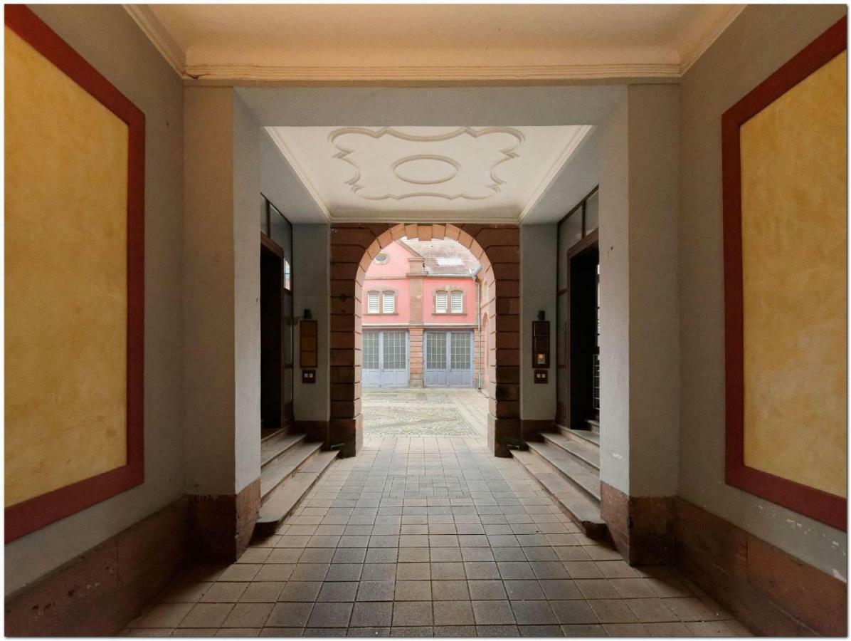 Appartement Le 22 - Colmar Centre Parking Privatif En Option Exterior foto